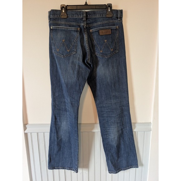 Wrangler Other - Wrangler Retro Jeans Mens 32x34 Relaxed Boot Cut Denim Western Rodeo Cowboy